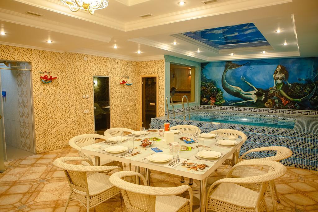 Hotel Luxury House Šymkent Exteriér fotografie