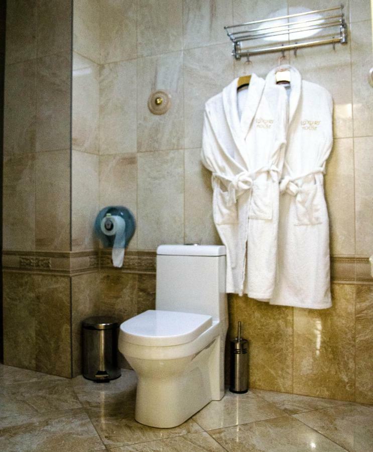Hotel Luxury House Šymkent Exteriér fotografie